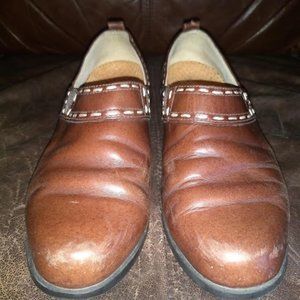 Ariat Dark Brown Slip On Leather Loafer 7